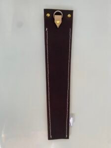 etui en cuir scie droite